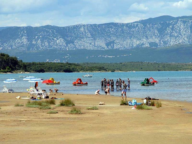 Apartments Ibis Čižići Bagian luar foto