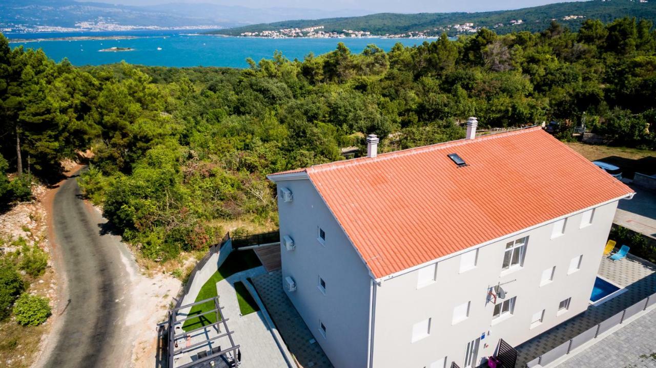 Apartments Ibis Čižići Bagian luar foto